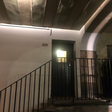 Royal Mile Famous Canongate Flat Edinburgh Bagian luar foto